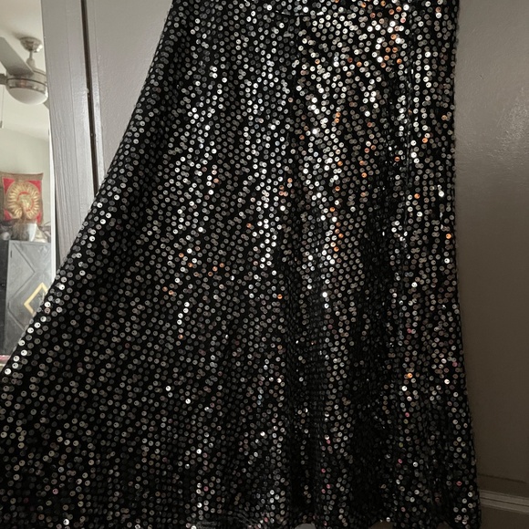 LULUS sequined midi skirt holiday - Picture 3 of 5